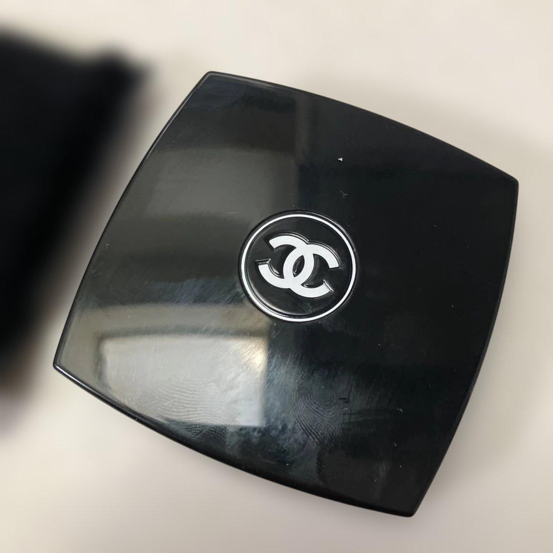 CHANEL シャネル レキャトルオンブル ブトン 239 ブトン バロック