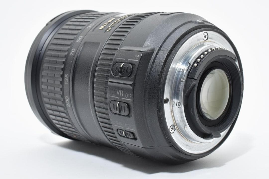 Nikon ニコン AF-S VR 18-200mm F3.5-5.6G レンズ