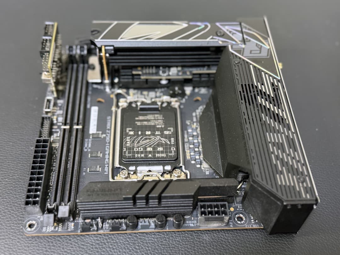 ROG STRIX Z790-I GAMING WIFI ASUS マザーボード