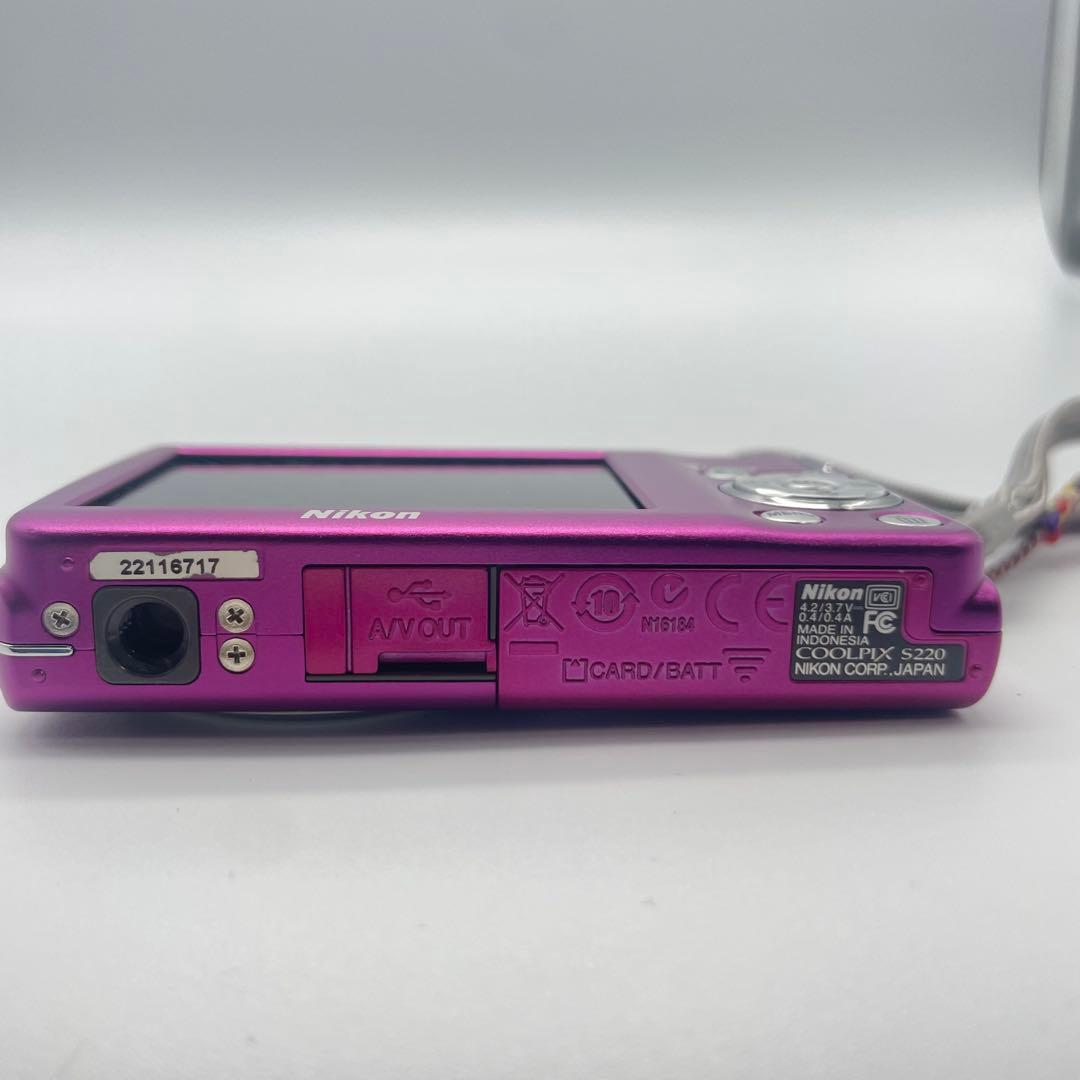 ◯Nikon COOLPIX S220 デジタル コンパクト カメラ 外箱付き