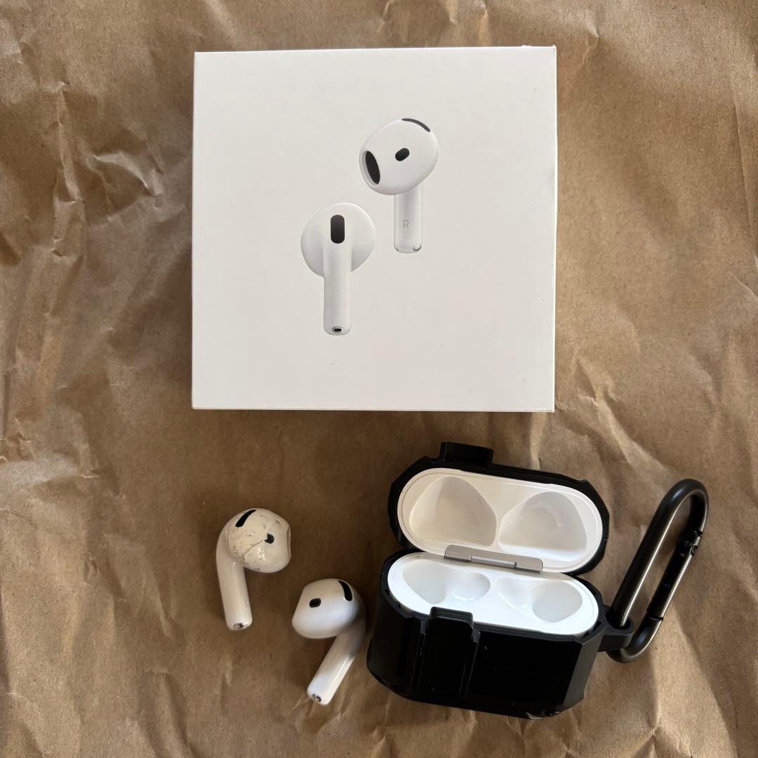 Apple AirPods 4 アクティブノイズ キャンセリング搭載　右耳のみ