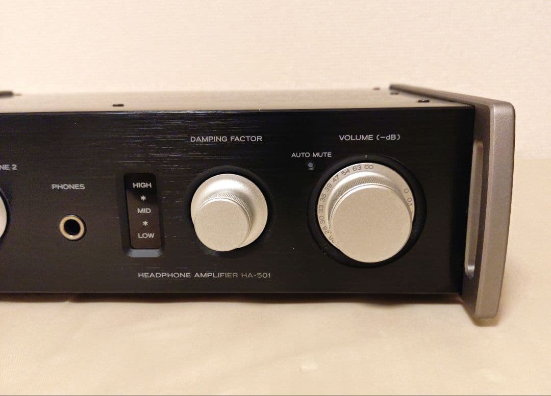 TEAC HA-501　ヘッドホンアンプ