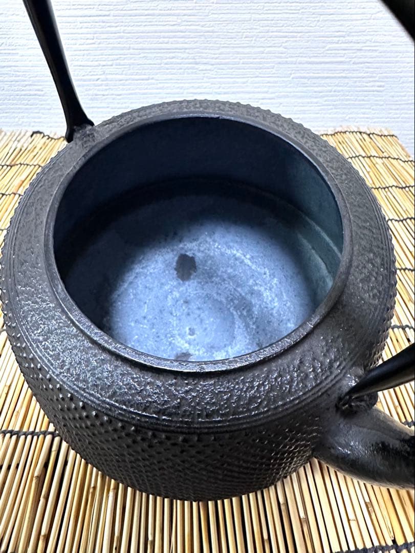 未使用品　工房和秋 金野 和秋作 １５型九重アラレ　南部鉄瓶　南部鉄器　鉄瓶