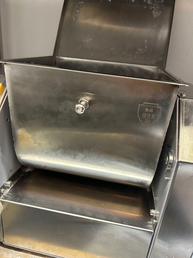 業務用 生地こね機 1.5～2kg生地対応/オールステンレス/1000W動作良好