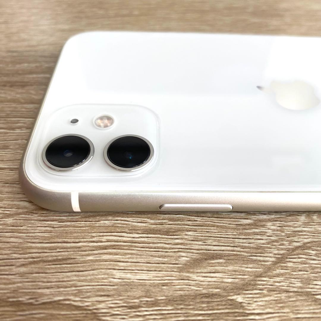iPhone 11 64GB SIMフリー MWLU2J/A