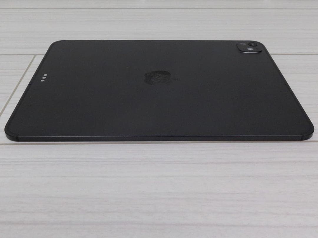 M5 iPadPro 11インチ　ME2N4J/A 256GB Wi-Fiセルラ