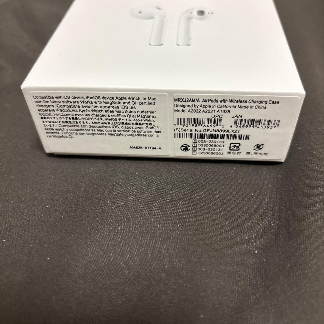 AirPods イヤホン　Apple ワイヤレス