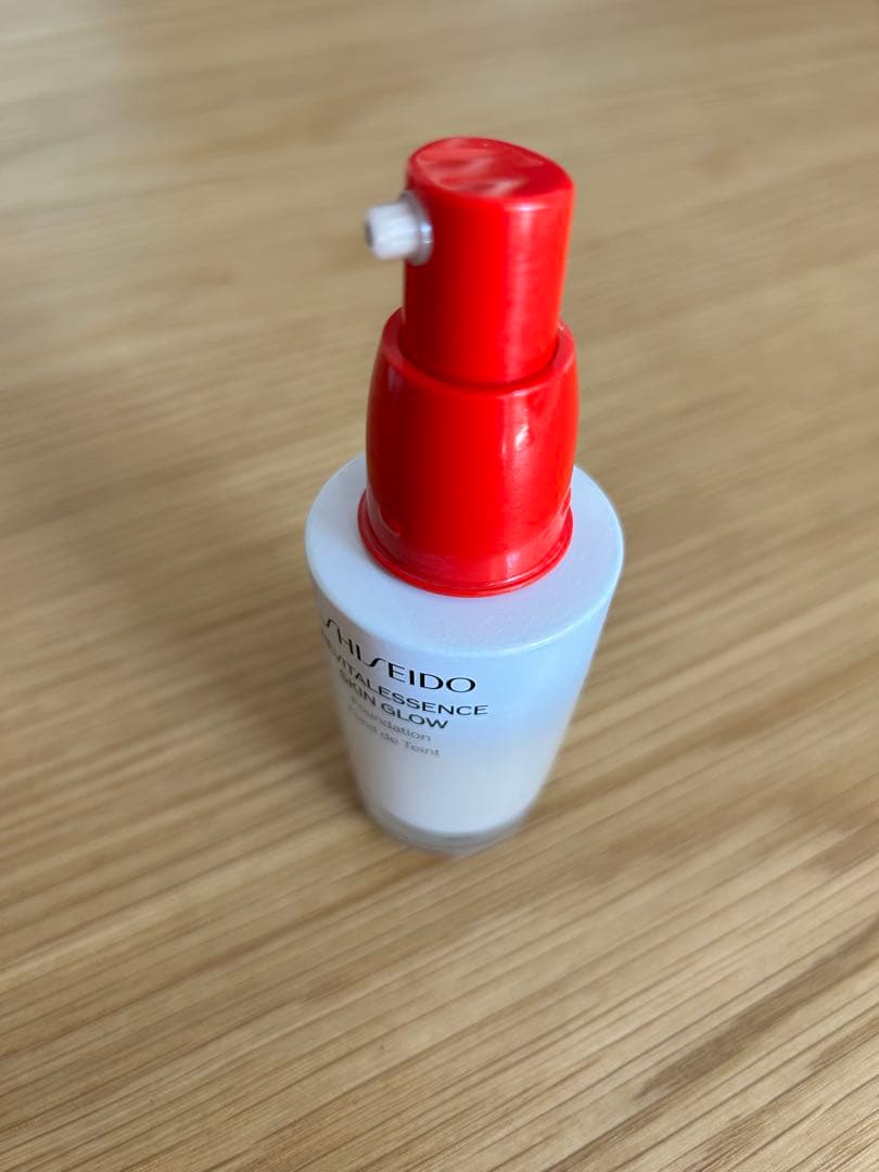 SHISEIDO　エッセンススキングロウファンデーション　130 Opal