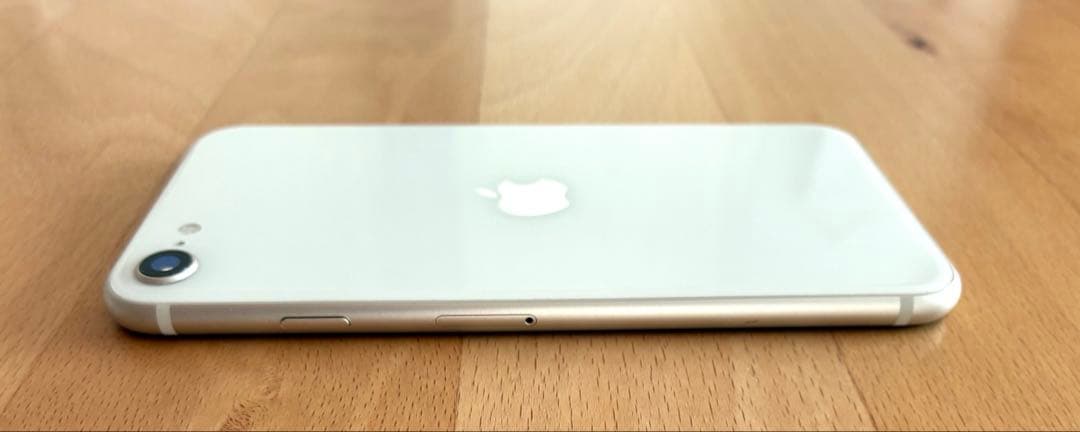 【美品】iPhone SE (第3世代) ホワイト 64GB 本体