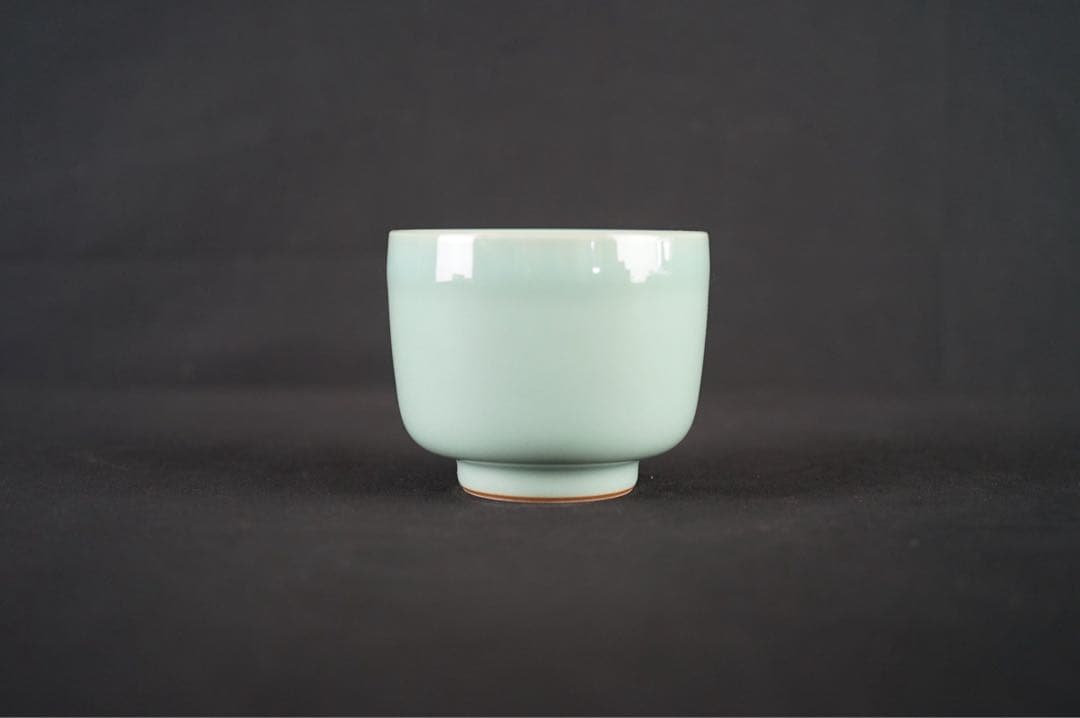 二代 手塚玉堂 作 青磁 桃猿図 茶碗 共箱 共布 栞付 茶道具 美品
