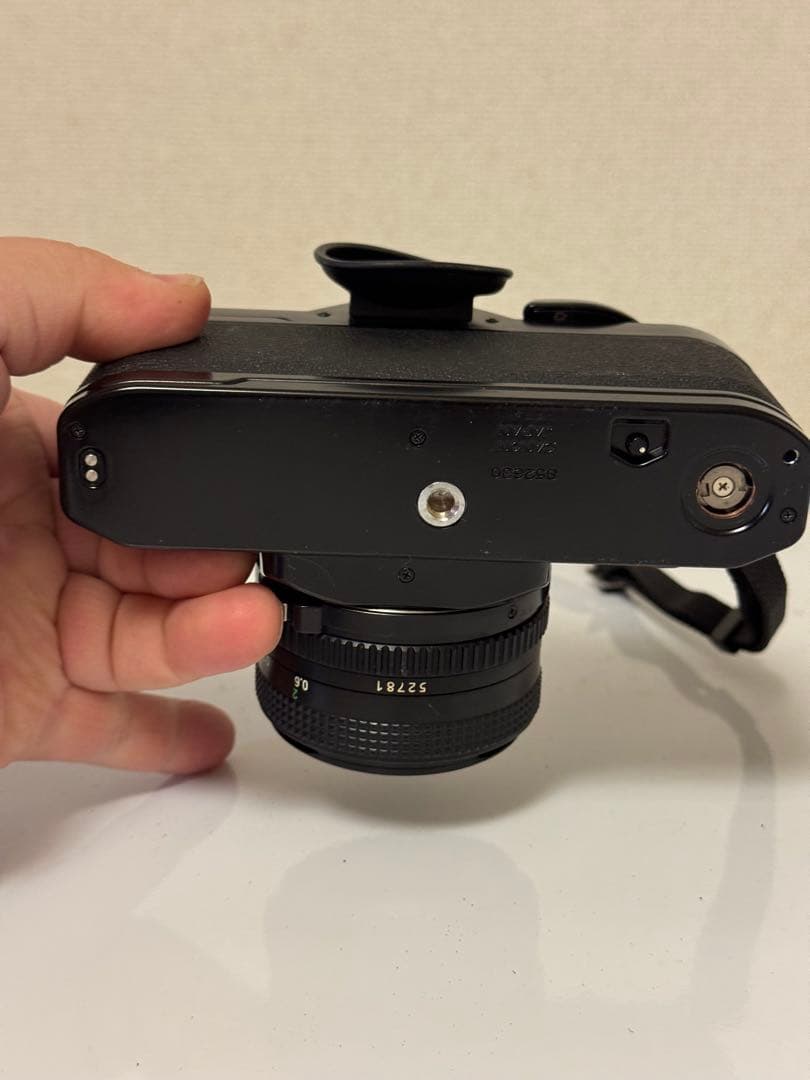 Canon AV-1 フィルムカメラ 2台、カメラ用アクセサリー【ジャンク品】