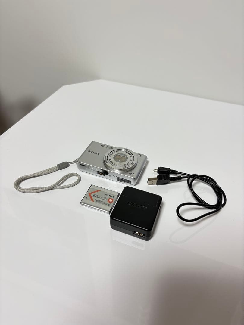 デジタルカメラ SONY Cyber-shot DSC-W830