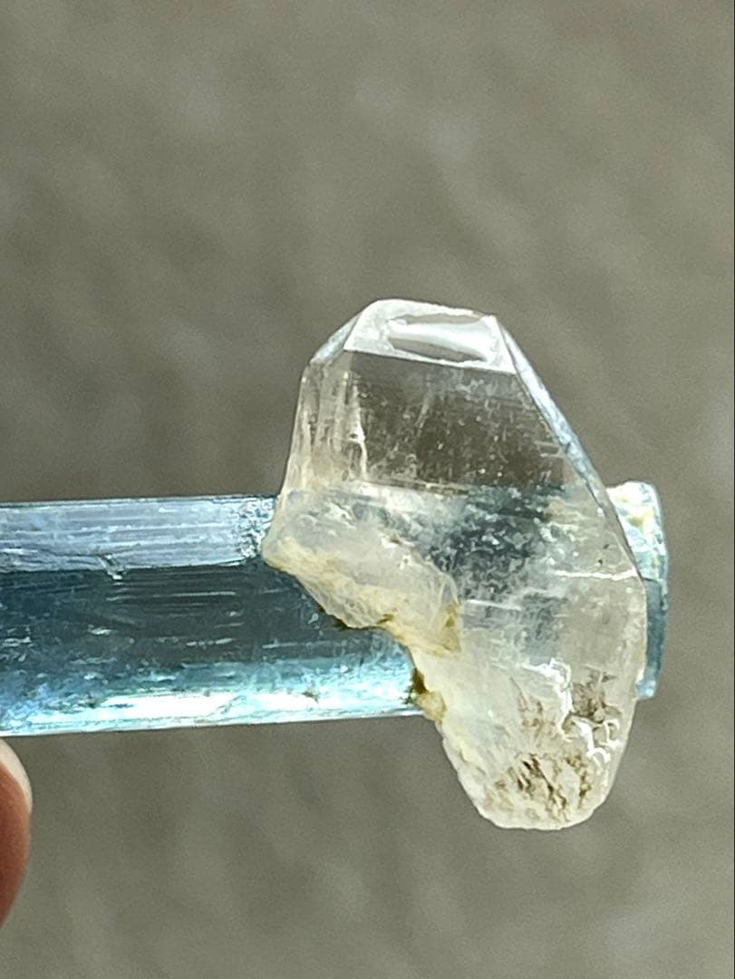 【希少・大結晶】アクアマリン 共生 スモーキークォーツ 原石 15.45 ct