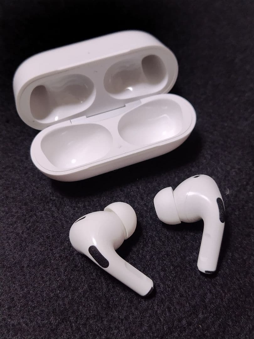 AirPods Pro （第二世代）本体 充電ケース付き