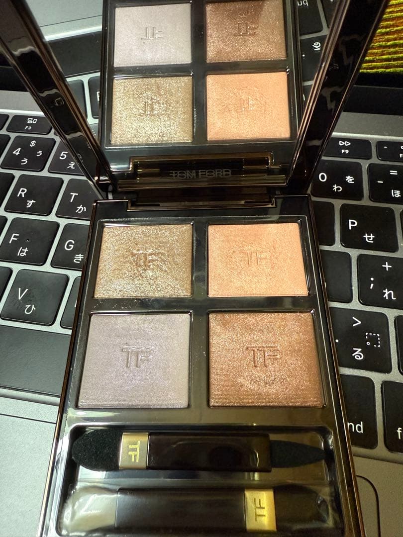 TOM FORD アイカラークォード 33