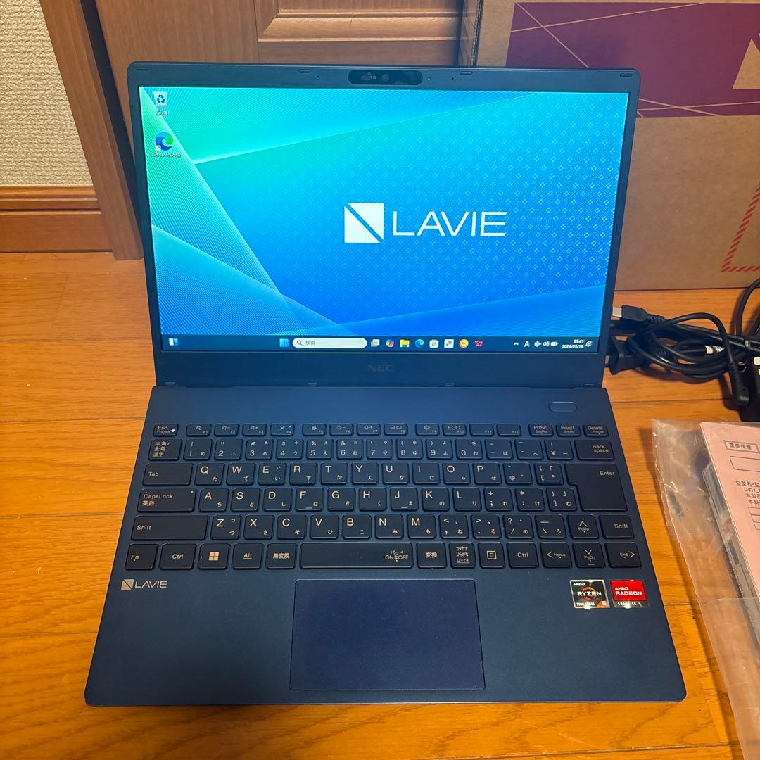 NEC LAVIE N135C/DSL 13インチノート