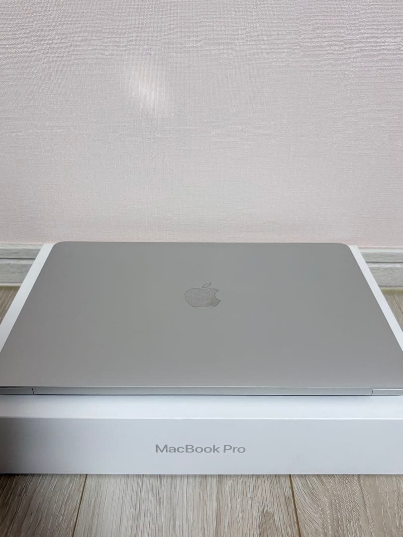 【充放電27回】MacBook Pro 13インチ Intel Core i5