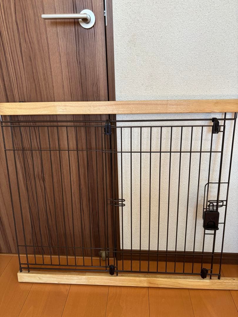 犬用木製ゲート・フェンス
