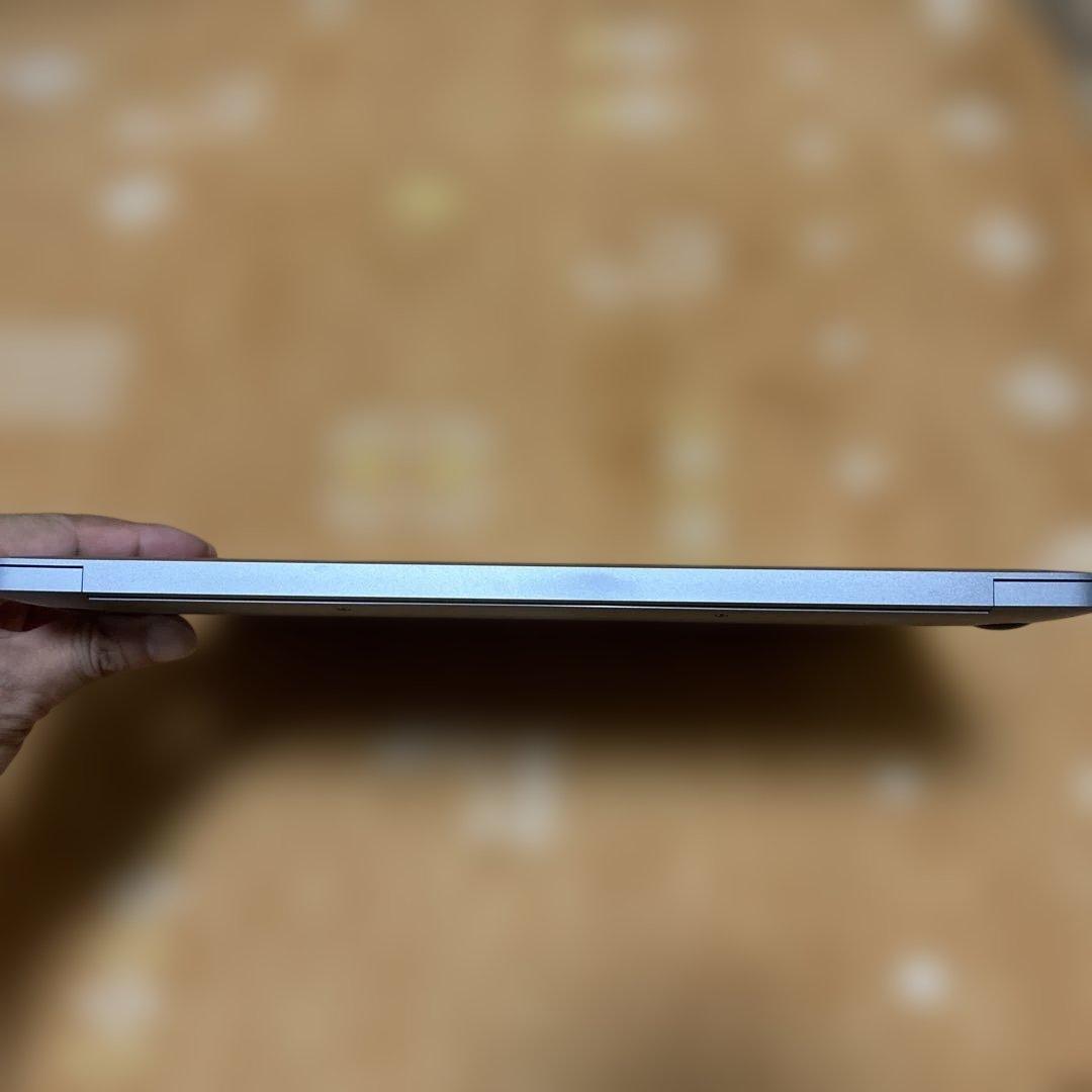MacBook本体 MacBook Air 2020 M1 A2337 8GB 256GB