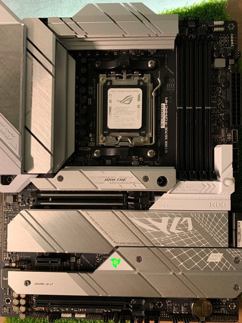 ASUS ROG STRIX X670E-A + Ryzen5 8400Fセット