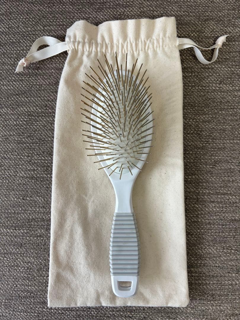  FOX ヘアブラシ 収納袋付き