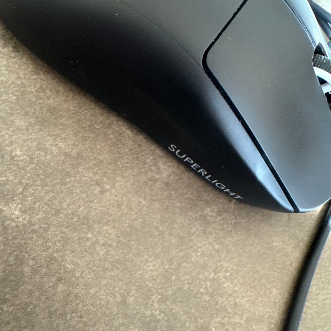 Logitech SUPERLIGHT マウス 黒 箱あり 充電ケーブル付き