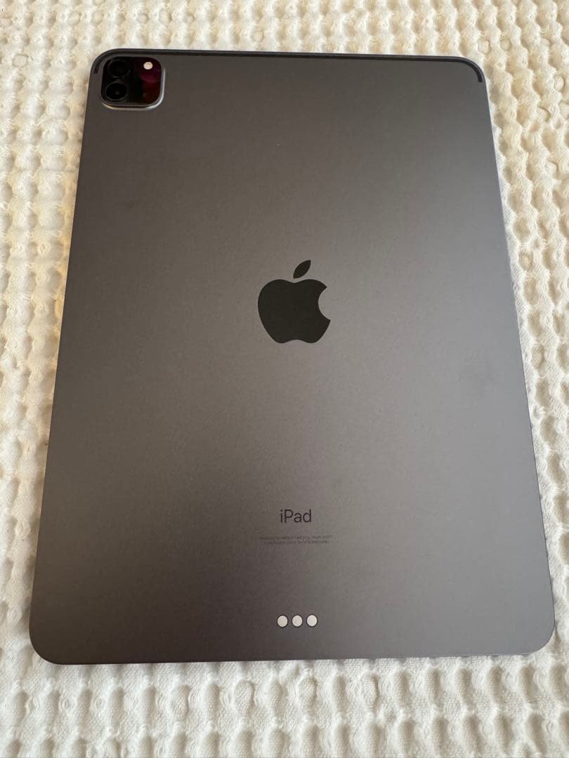 Apple iPad Pro シルバー 本体 128GB Wi-Fi