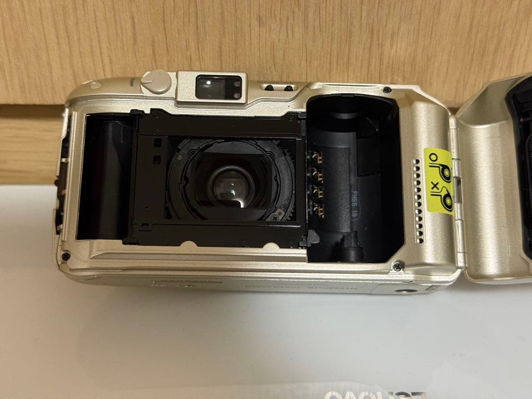 OLYMPUS μ[mju:] ZOOM VF コンパクトカメラ