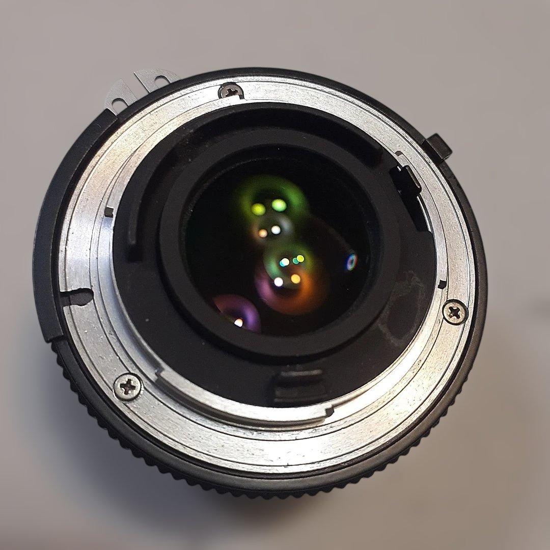 Nikon FE 一眼レフカメラ Nikkor 50mmレンズ付き