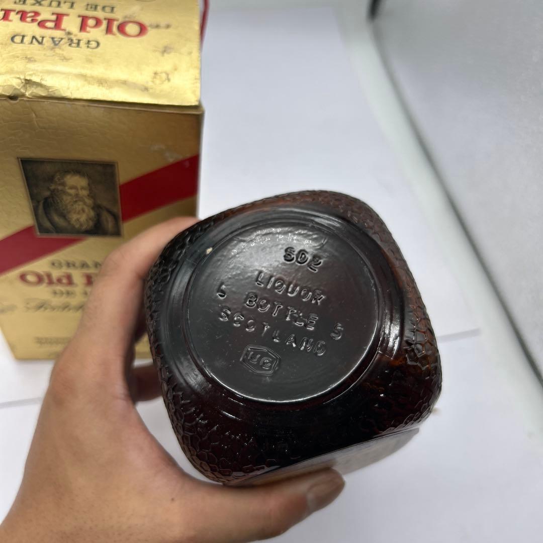Old Parr De Luxe スコッチウイスキー 750ml 43%