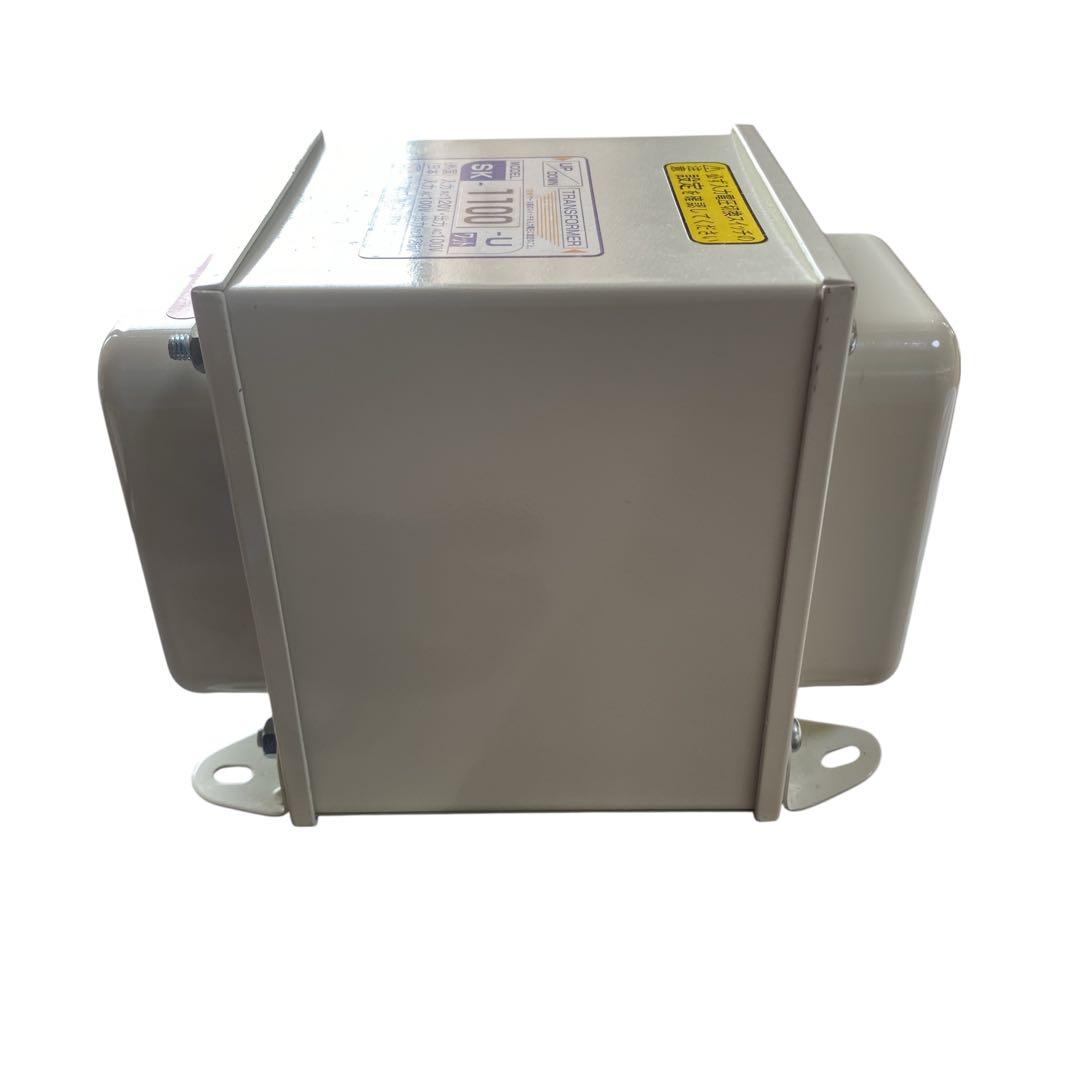 日章工業　アップダウン両用変圧器　SK-1100U