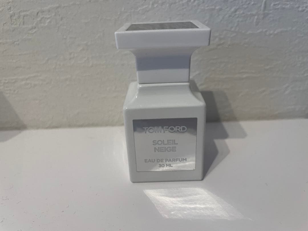 香水(ユニセックス) TOM FORD SOLEIL NEIGE Eau de Parfum 30mL