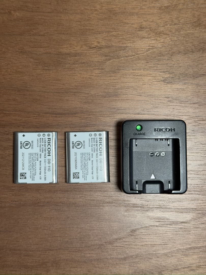 RICOH GR III S約3,476回, 外部ミニファインダーGV-2付き