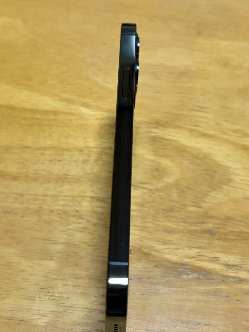 Apple iPhone 12 pro グラファイト