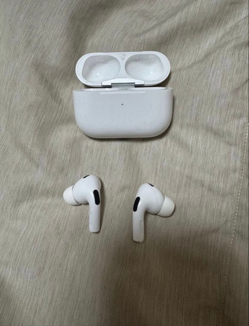 Airpods pro 第2世代　Lightning