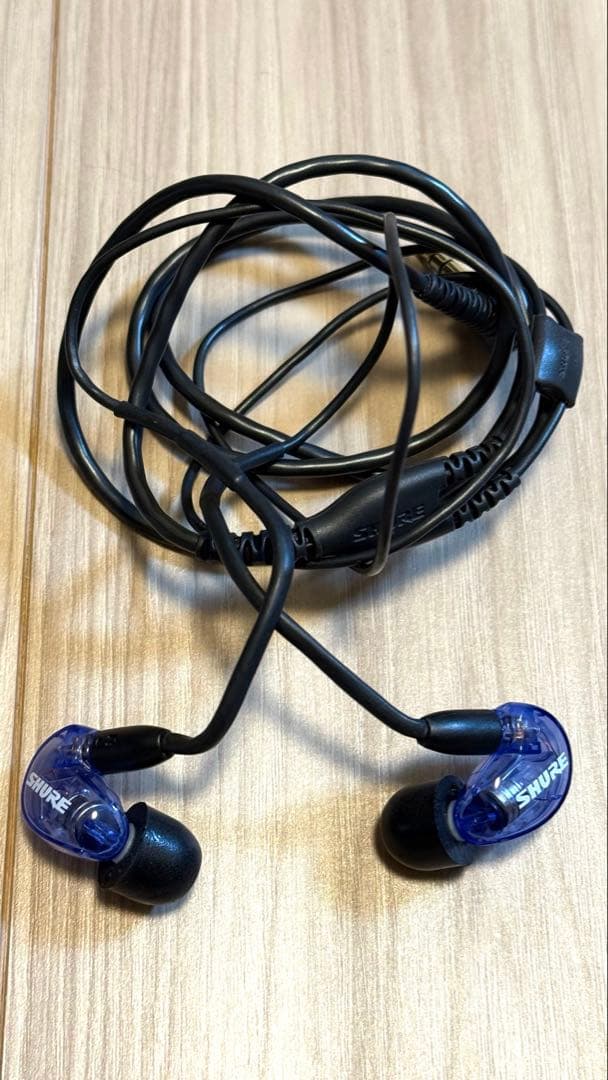 【美品】Shure シュア SE215 パープル 有線イヤホン おまけ付き