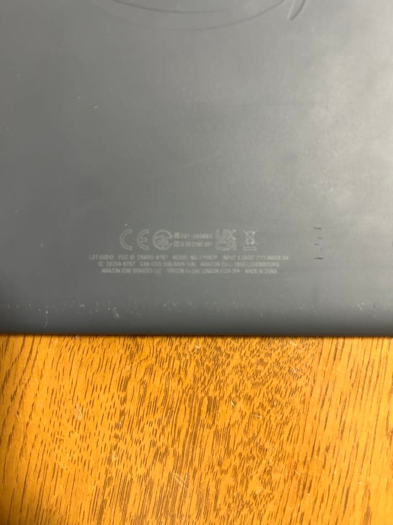Amazon 第11世代　Fire HD 10 タブレット 本体 充電器付き