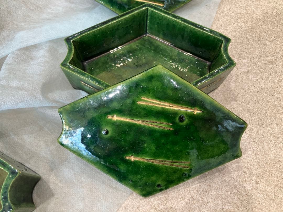 【商品名】青釉 蓋物揃い まとめて 箱付き
