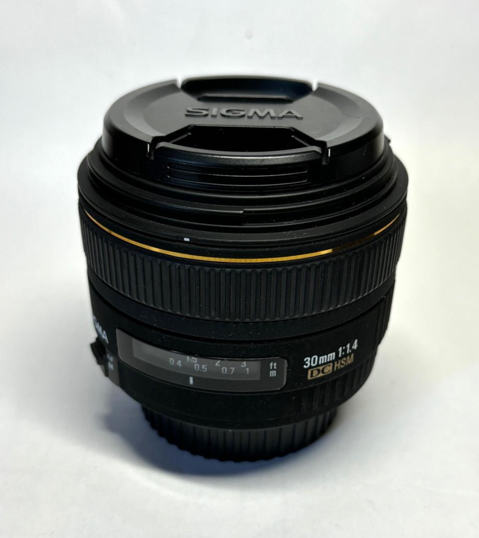 Sigma 30mm f1.4EX DC HSM レンズ Canon EF用