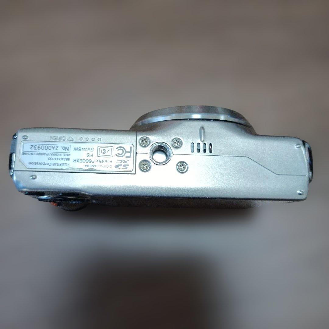 FUJIFILM FinePix F660EXR コンパクトデジタルカメラ