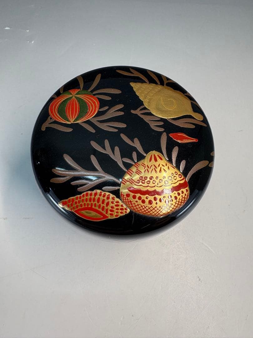 【中古品】茶道具　中村宗悦造　而妙斎好写海松貝蒔絵　大棗