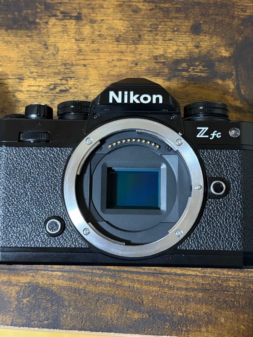 美品NikonZfcブラック16-50mmレンズキット/シャッター回数約9000