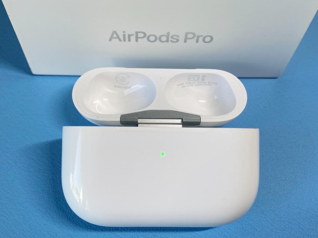 AirPods Pro 第2世代 充電ケースのみ A2968 UTWL