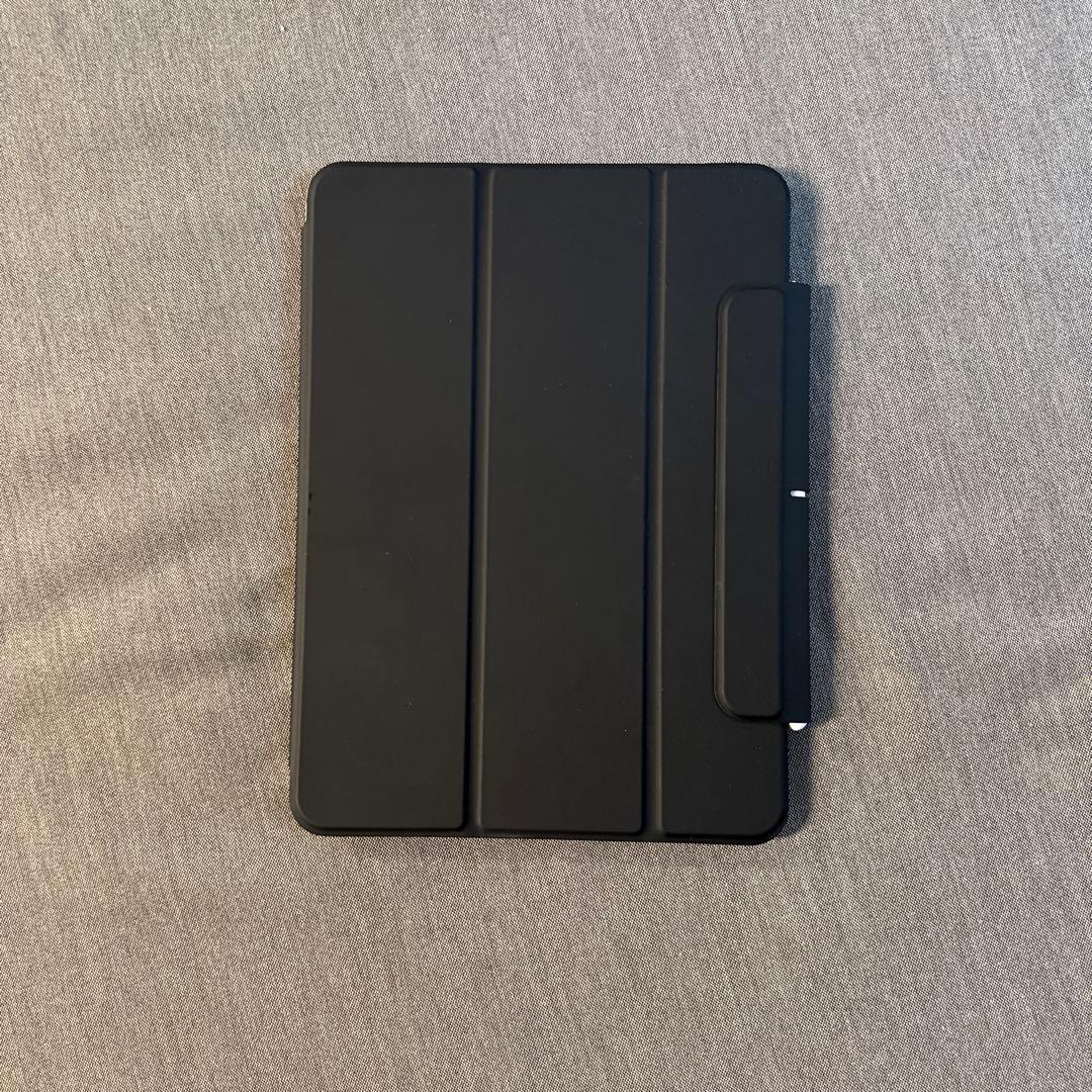 iPad Air 10.9スペースグレー、Apple Pencil、カバー付き