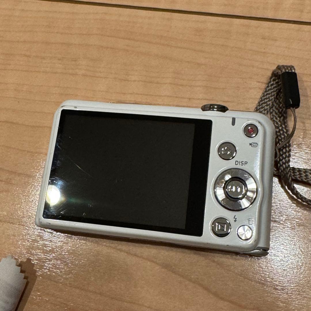 CASIO EXILIM EX-ZS28コンデジ ホワイト 中古