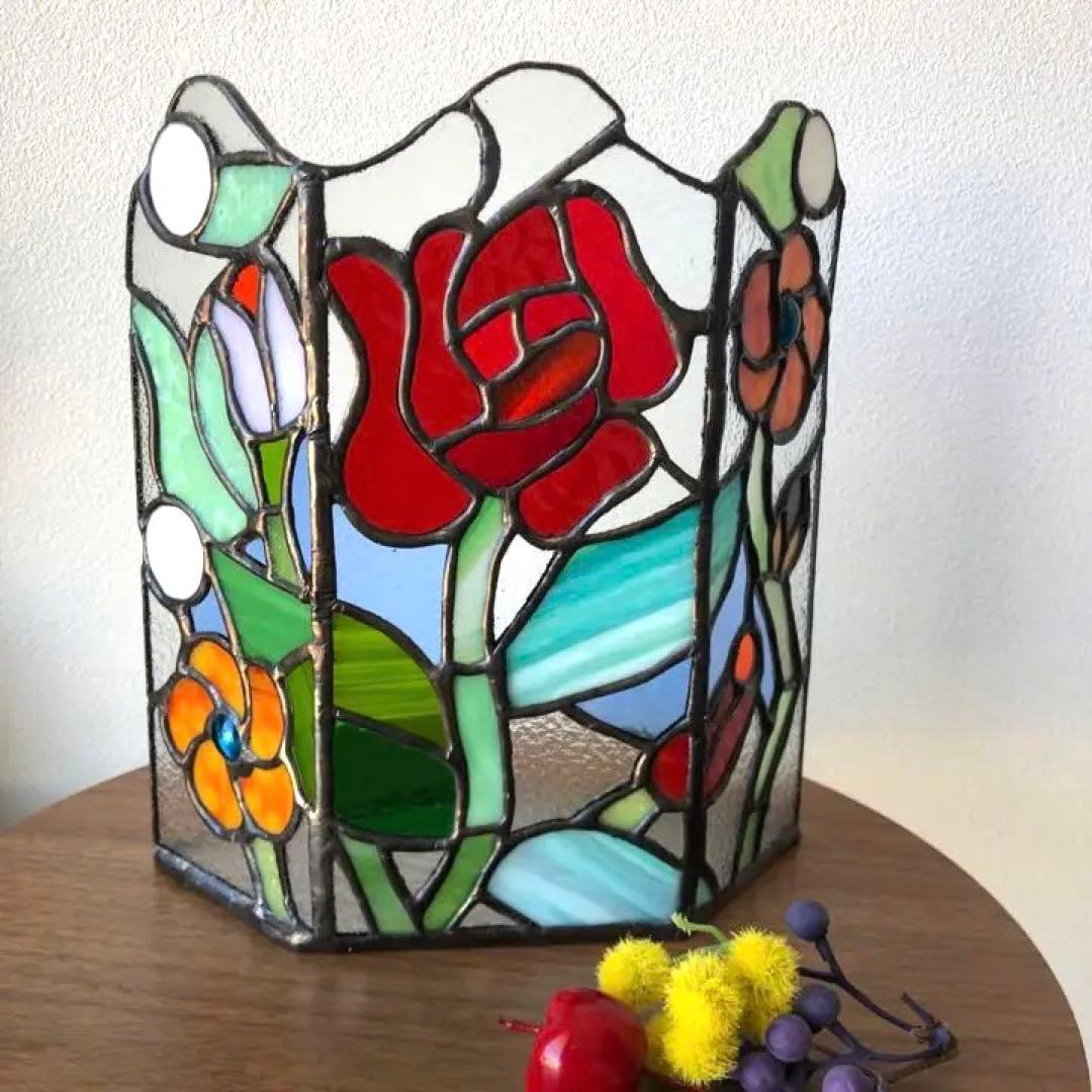 ステンドグラス　置物　薔薇