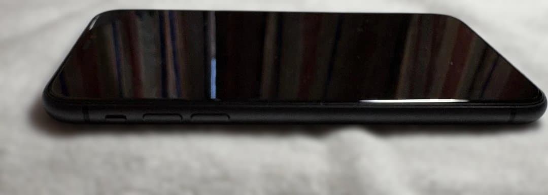 Apple iPhone 11 ブラック 本体 64GB SIMフリー