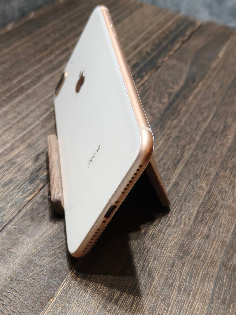 iphone8 plus 256GB SIMフリー スマホ