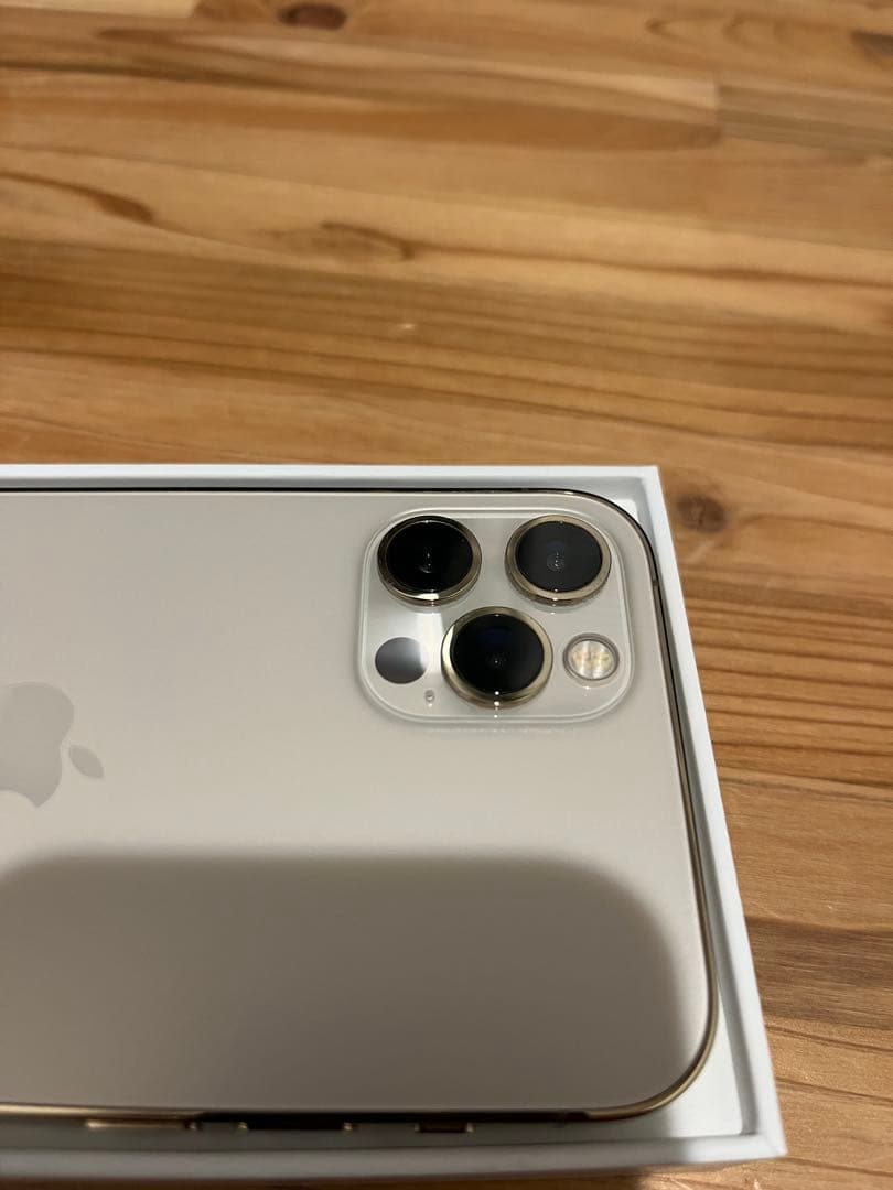 iPhone12 Pro 256GB ゴールド SIMフリー 美品