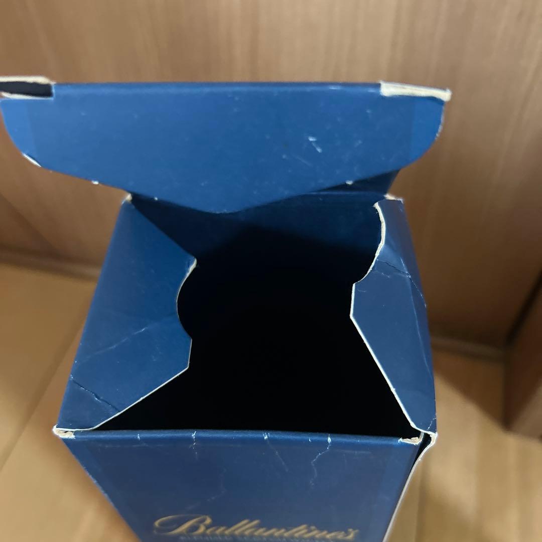 《新品》バランタイン17年 700ml ウイスキー